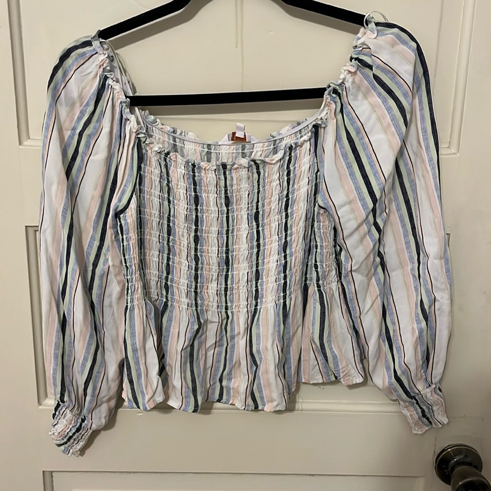 size m long sleeve off the shoulder top